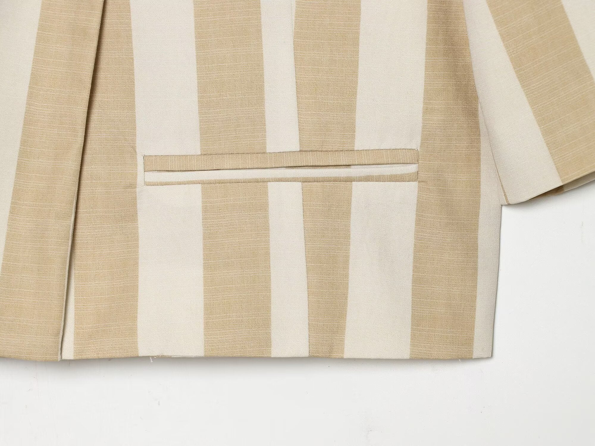 Women's slim short sleeved striped Blazer Coat