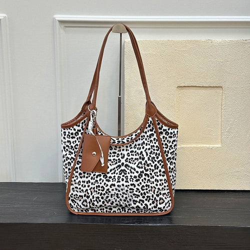 2026 women's new underarm bag shoulder bag portable Leopard print bag