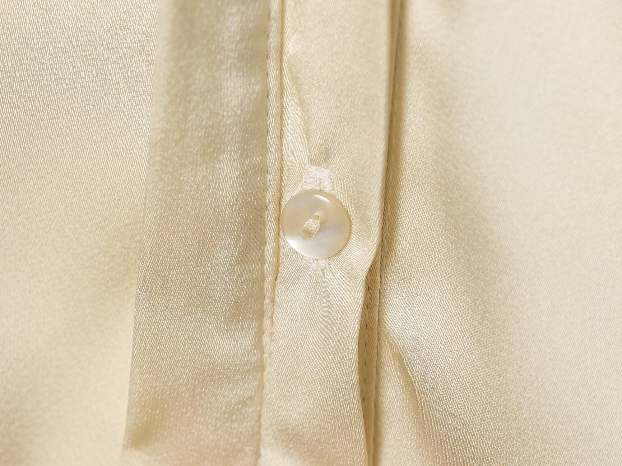 Women's New Fashion With Belt Satin Texture Lapel Shirt