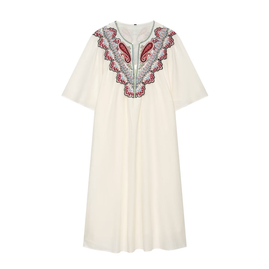 Women's embroidered decorative short sleeved dress