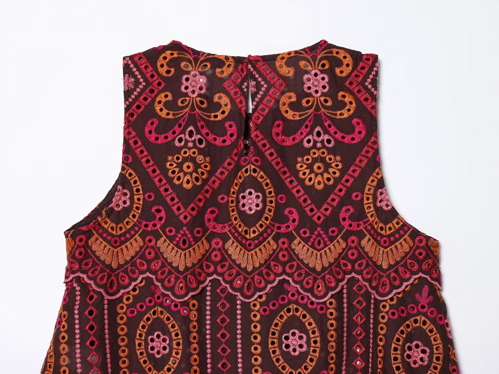 suit Women's 2 pieces hollowed out embroidered O-Neck top+Skirts