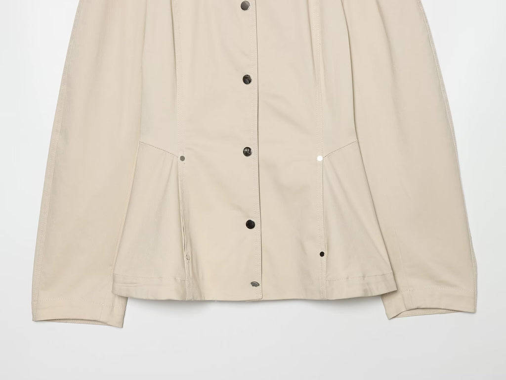 Women's contrasting collar Short skirt style hem jacket Coat