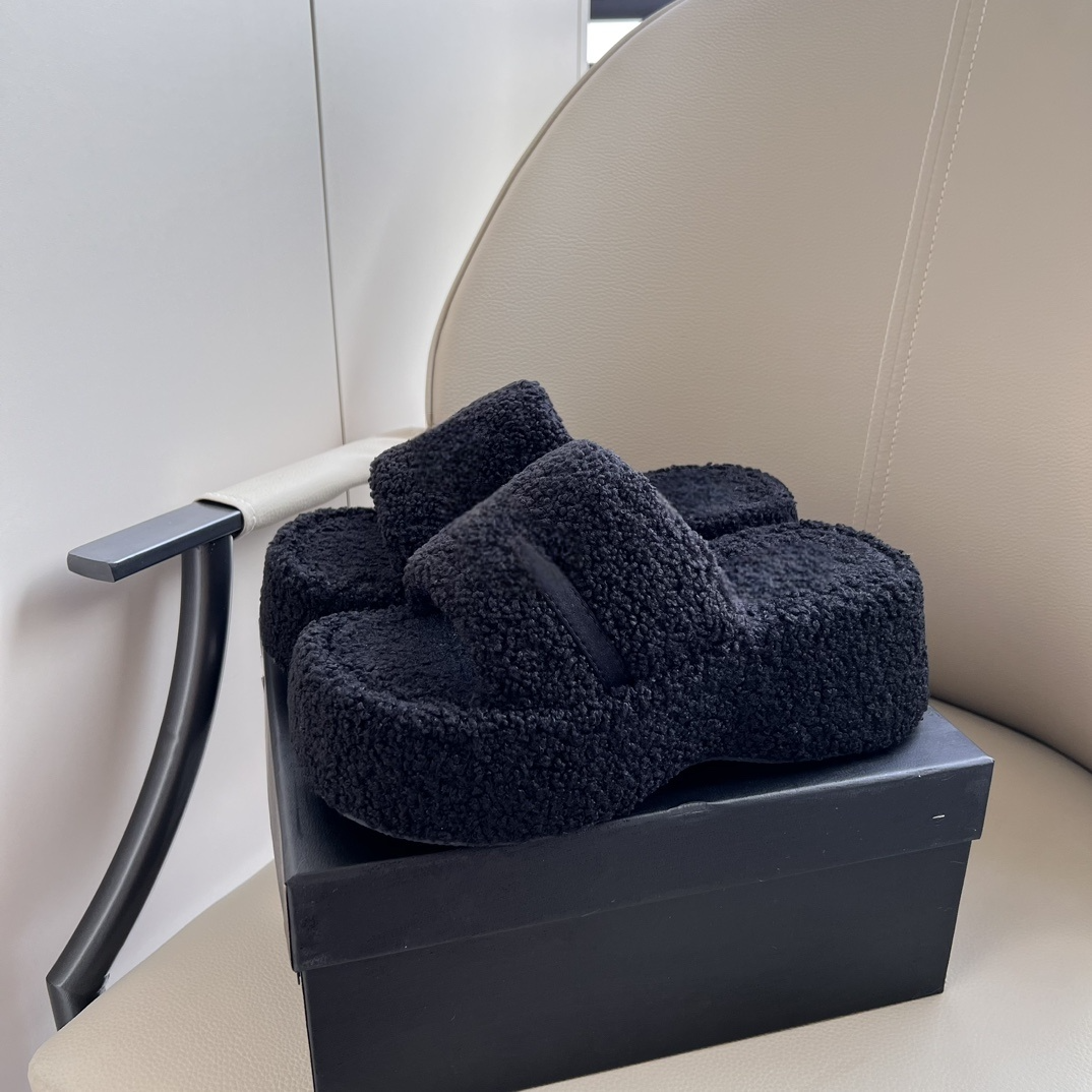 Women's new letter platform Mao Mao slippers