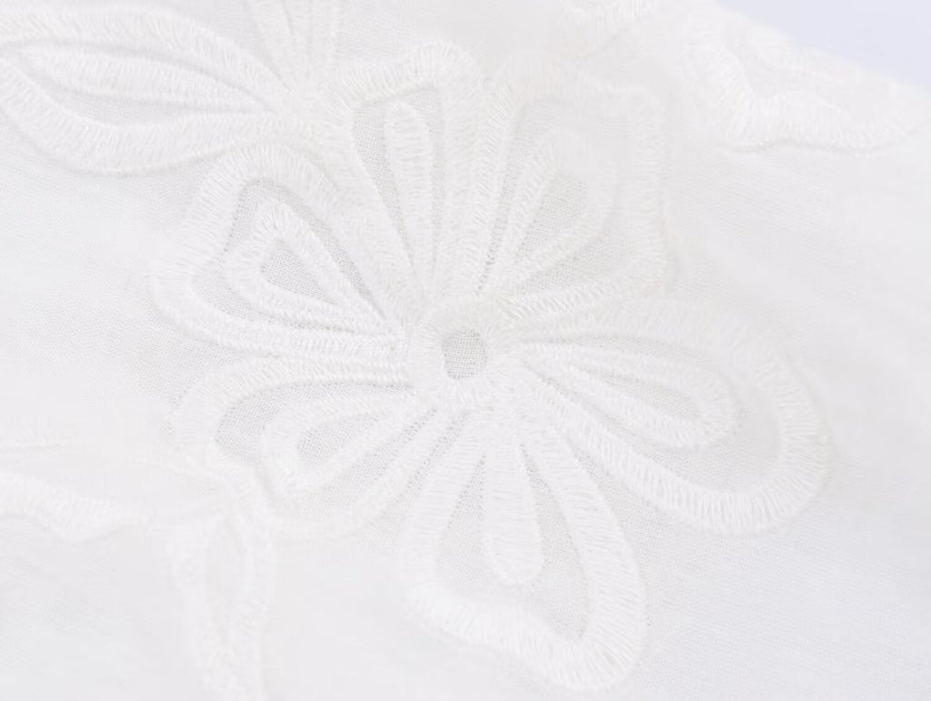 Women's embroidery decoration loose pleated shirt