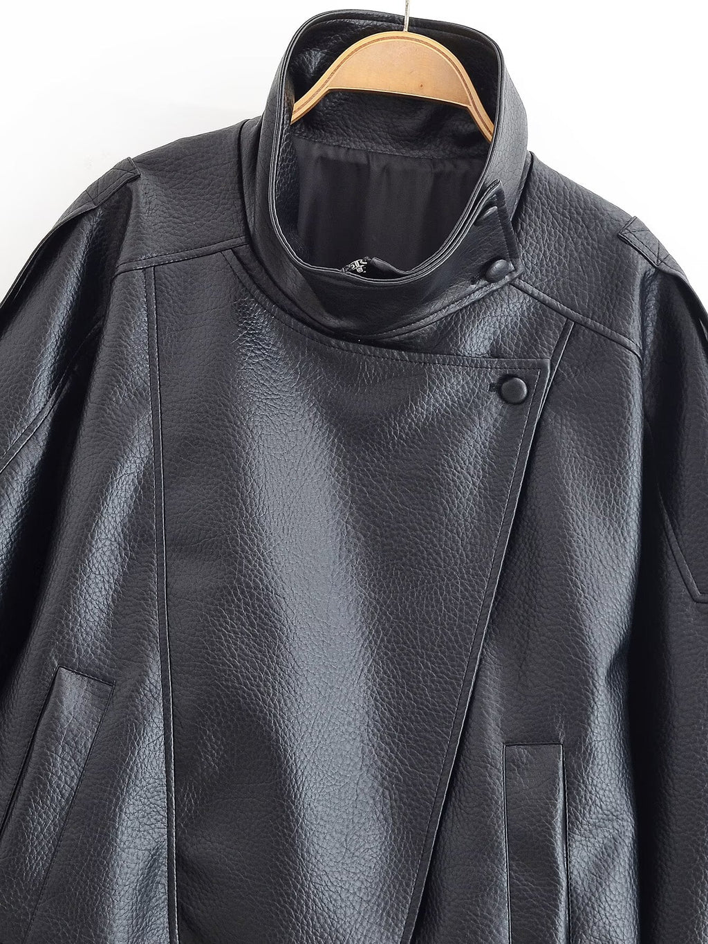 Women's 2025 fashion black stand collar patterned leather jacket Coat
