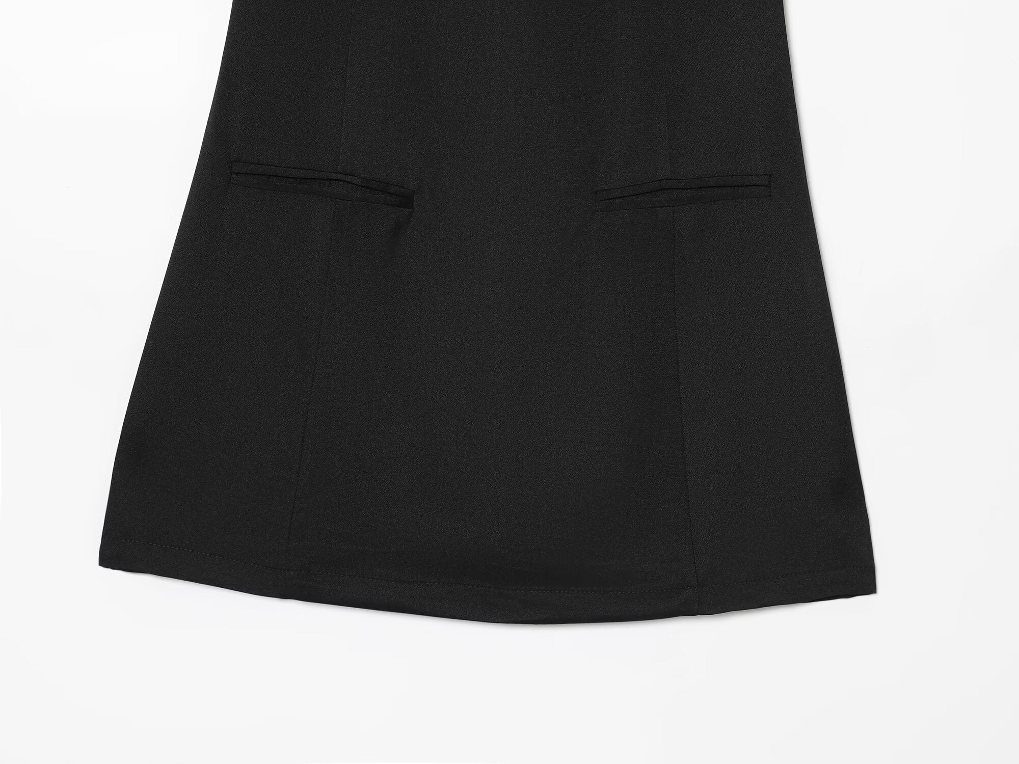 Women's black short sleeved pleated mini dress