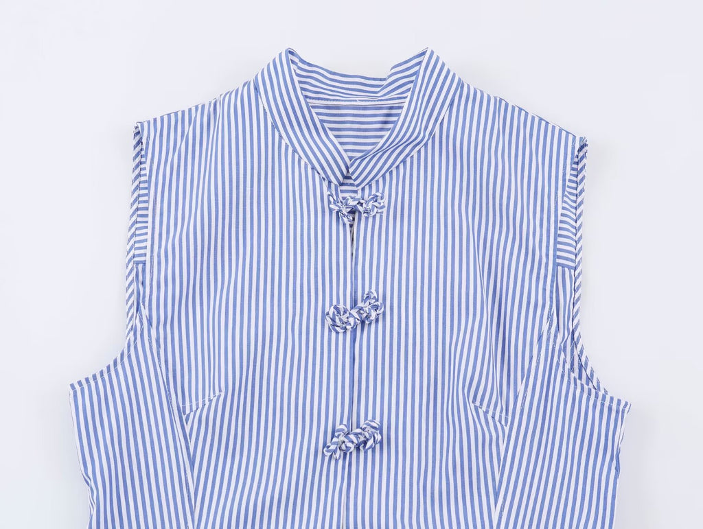 Women's short skirt style hem striped shirt