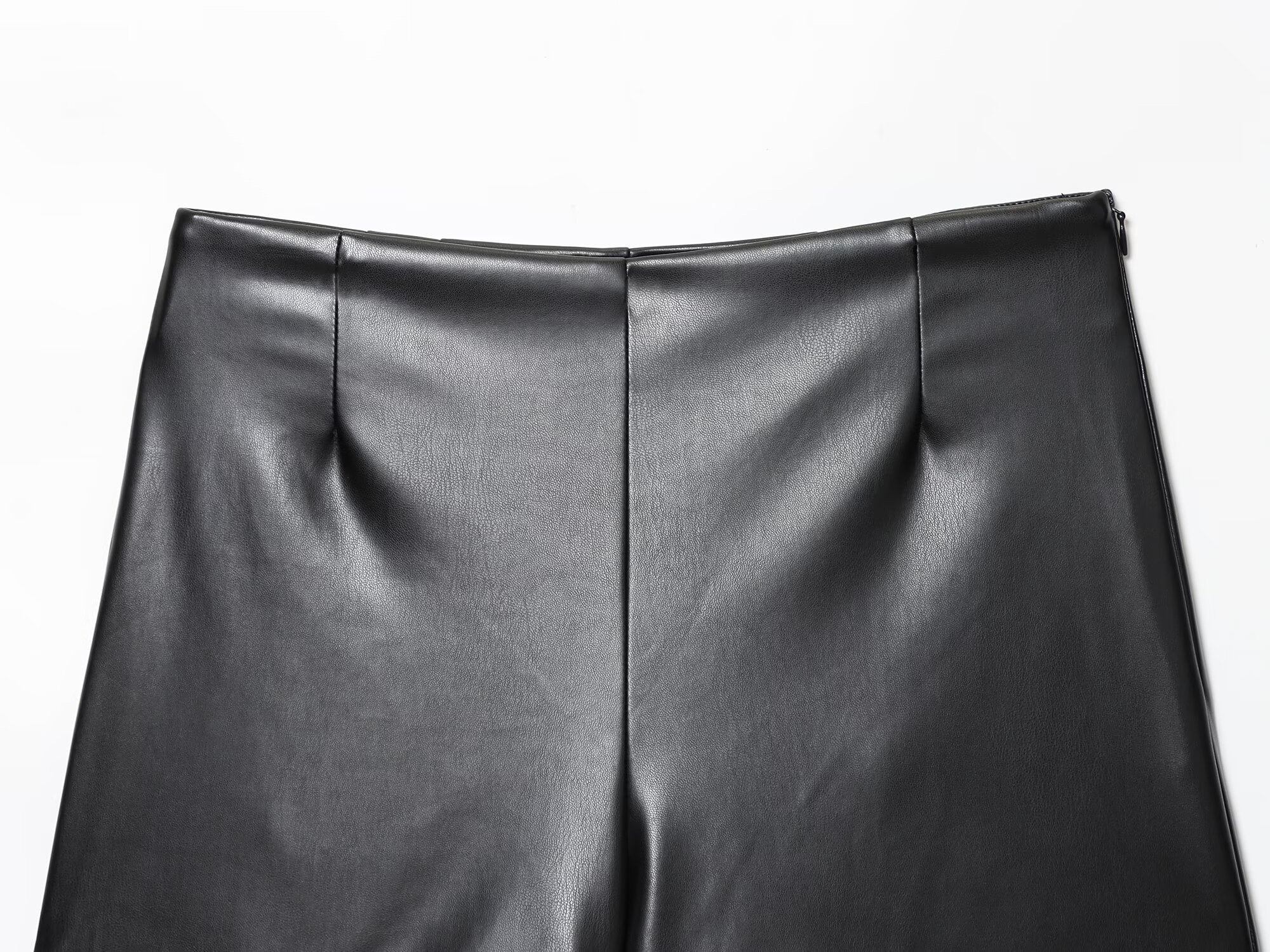 Women's casual faux leather high waisted shorts
