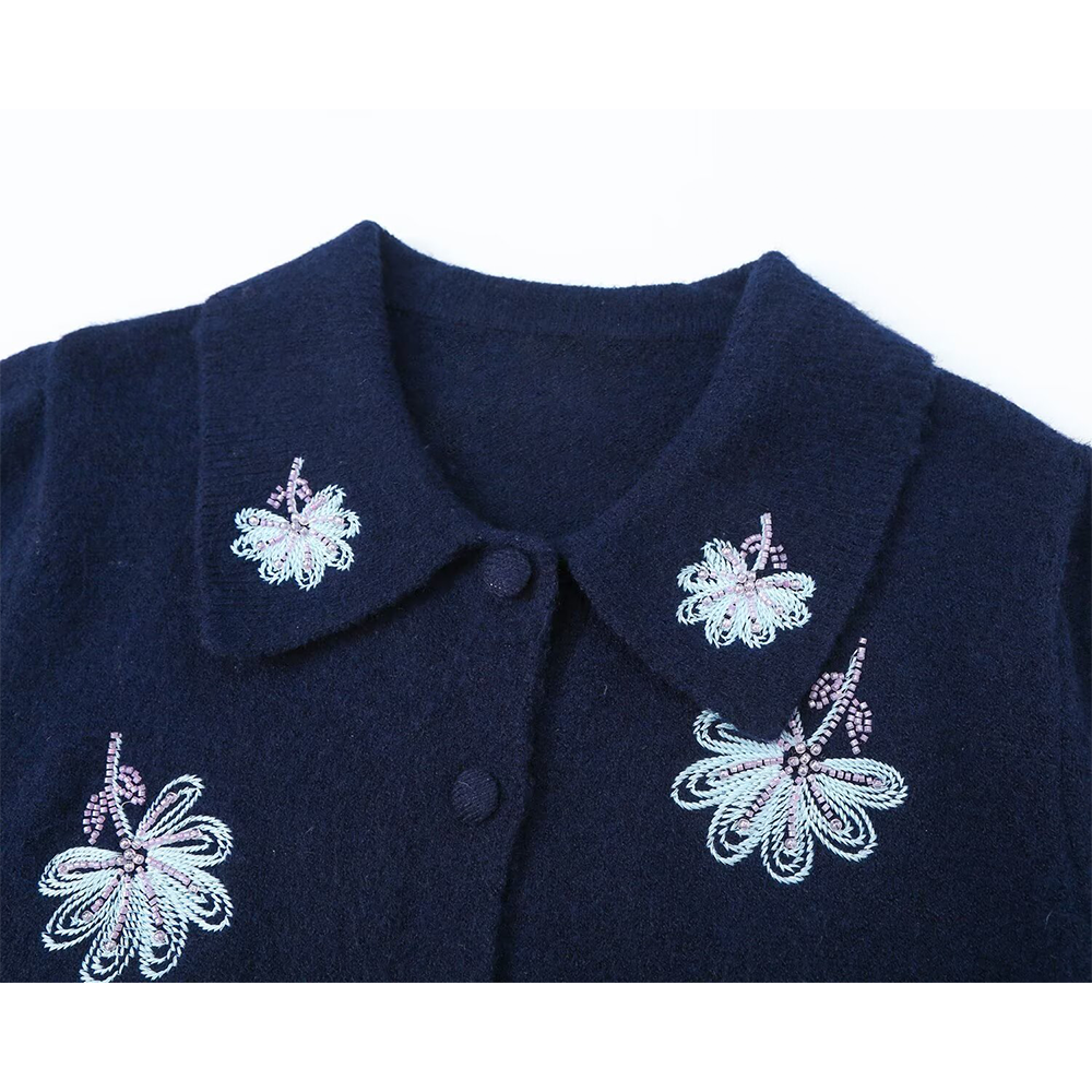 Women's beaded decorative short sleeved knitted cardigan