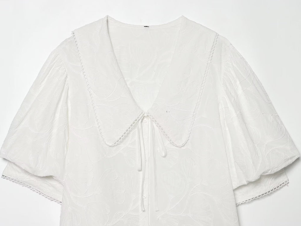 Women's Small Round Lapel Lace up Shirt