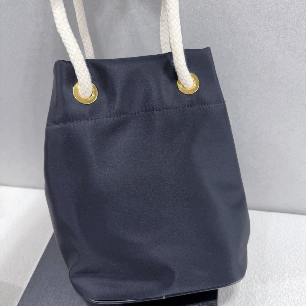 Women's 2025 Casual Joker Rope Drawstring Bucket Bag Shoulder Crossbody Bag