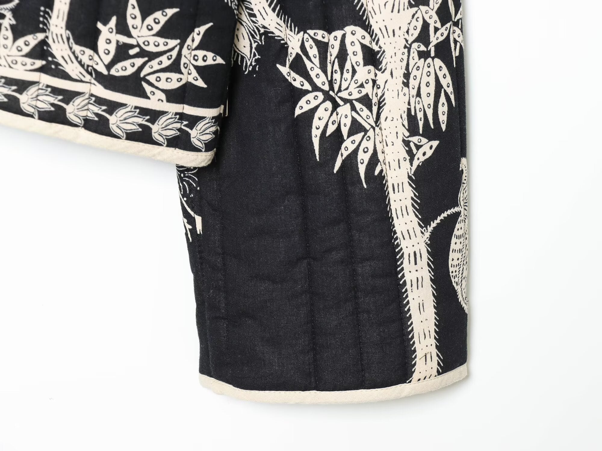 Women's short V-neck printed quilted jacket Coat
