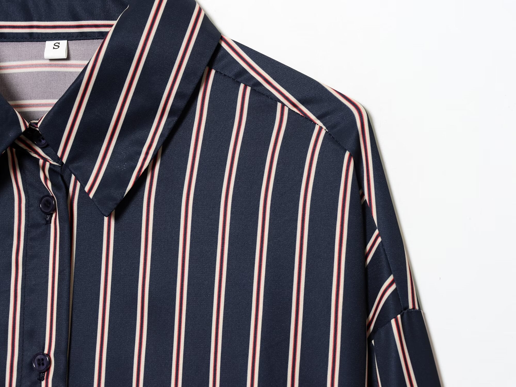 Women's casual lapel striped Button-up shirt