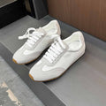 Women's new fashion non-slip lace-up casual shoes have a shoe box