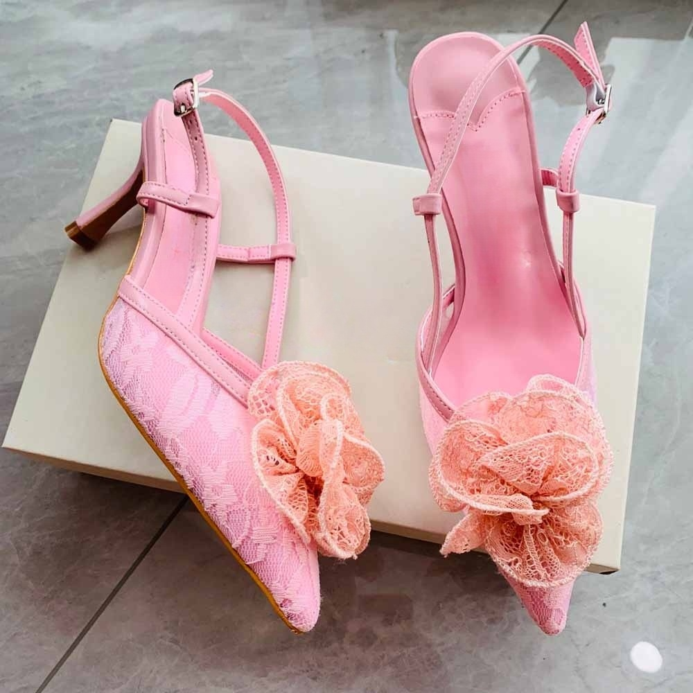 Women's new fashion flower decoration high-heeled lace shoes have a shoe box