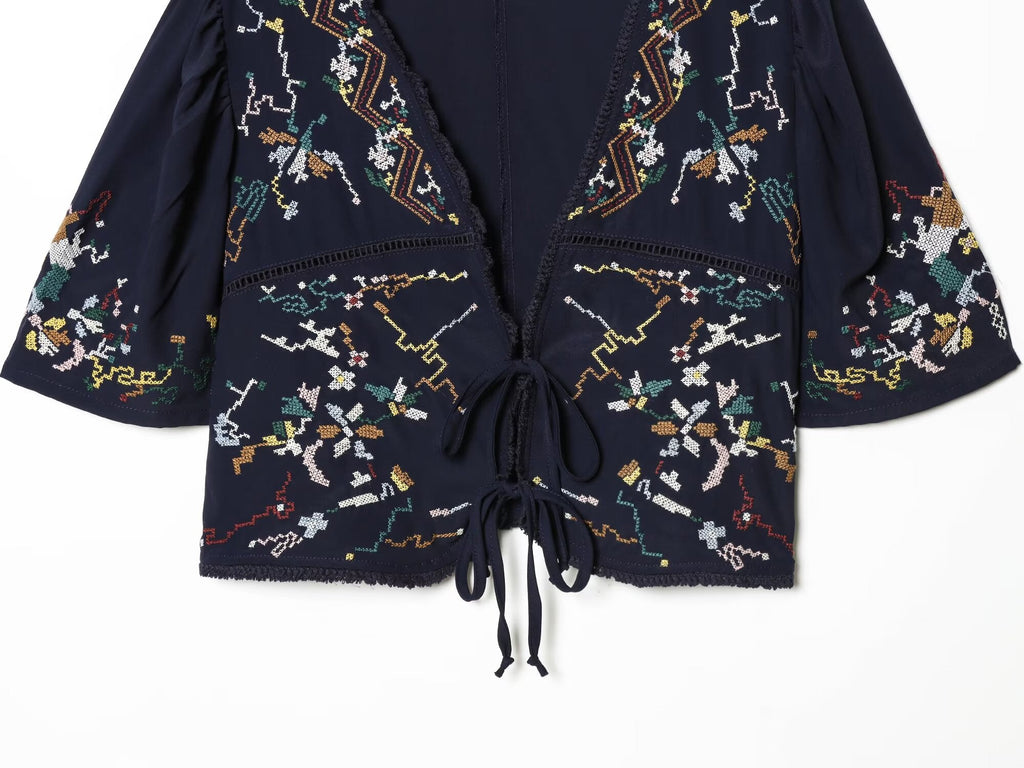Women's floral embroidery short V-neck top