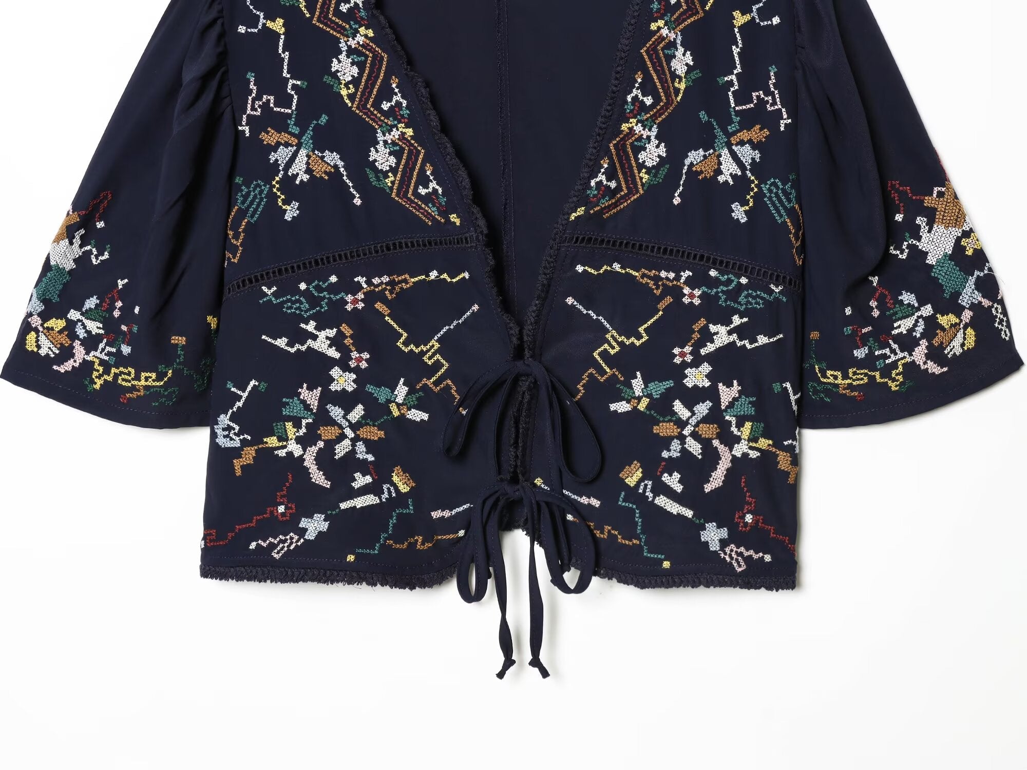 Women's floral embroidery short V-neck top
