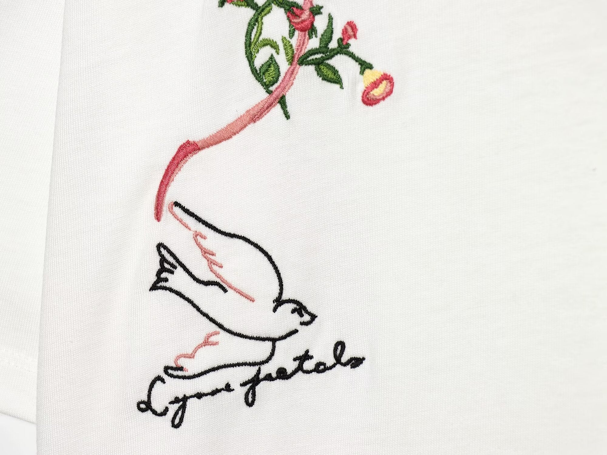 Women's casual O Neck embroidered flower T-shirt