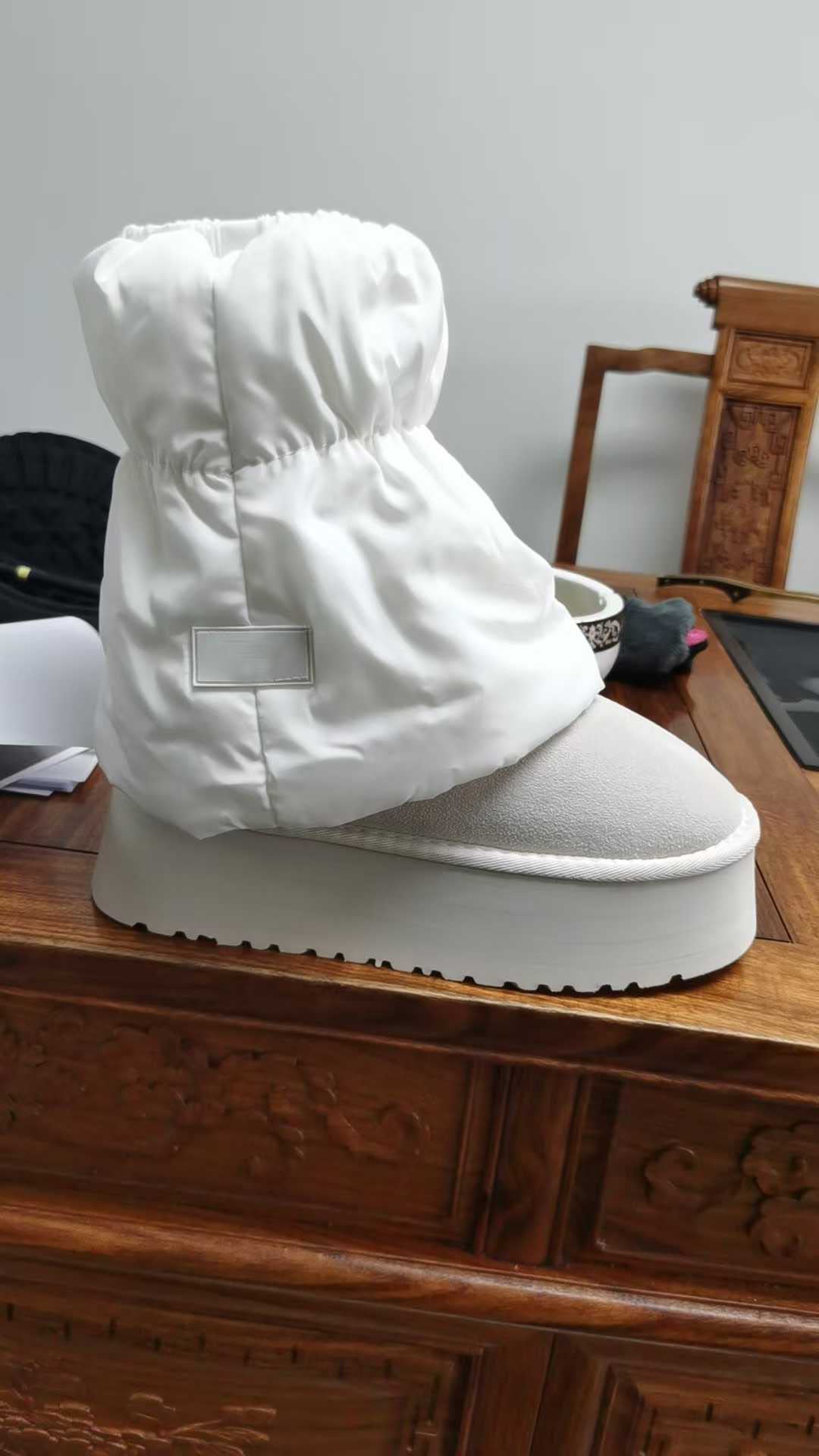 Women's new thick-soled winter snow boots