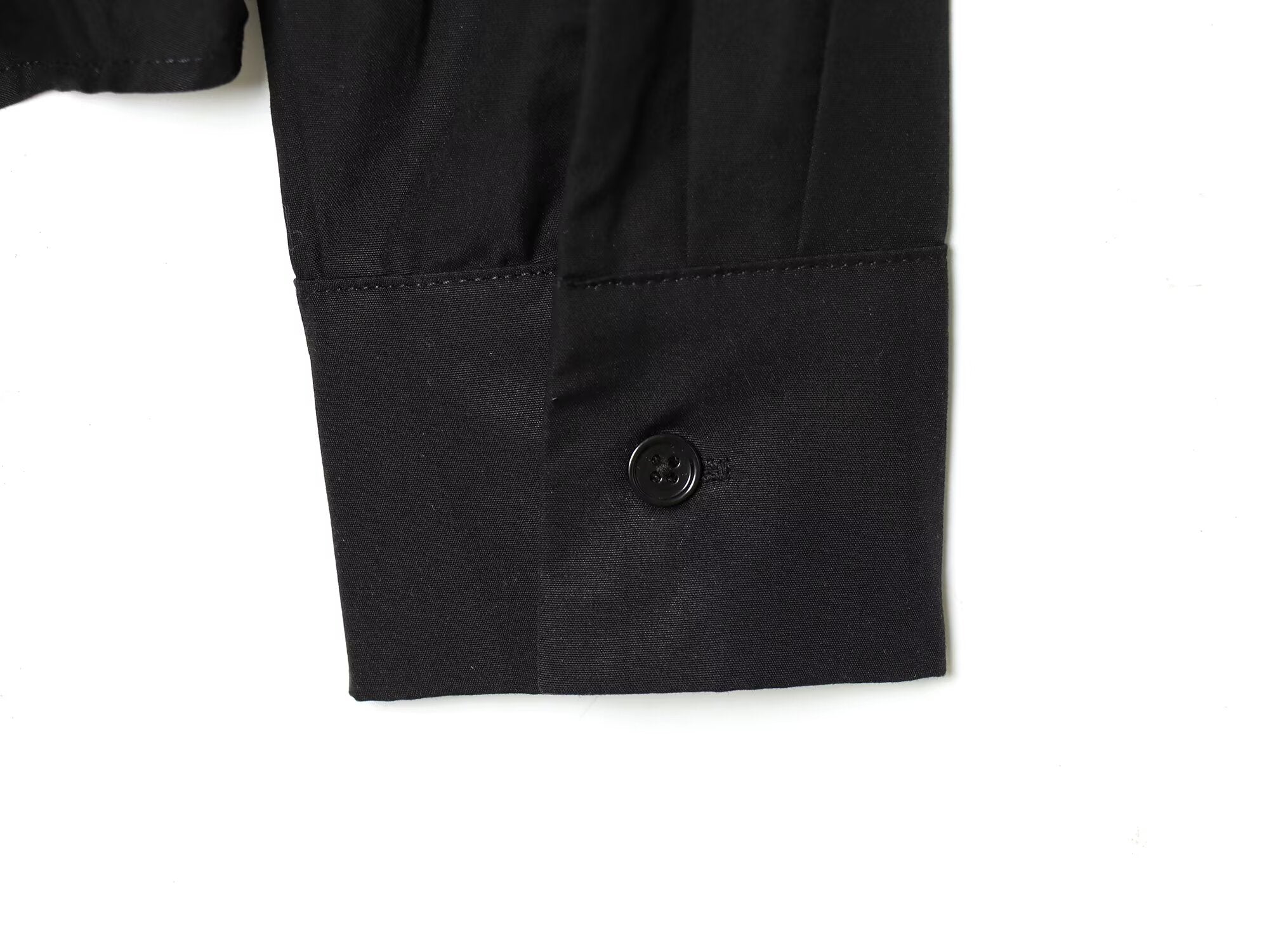 Women's pleated design slim lapel shirt