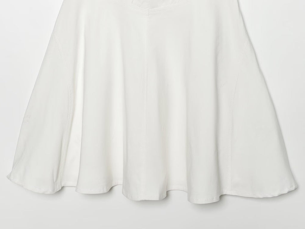 Women's sleeveless hanging neck wide hem dress