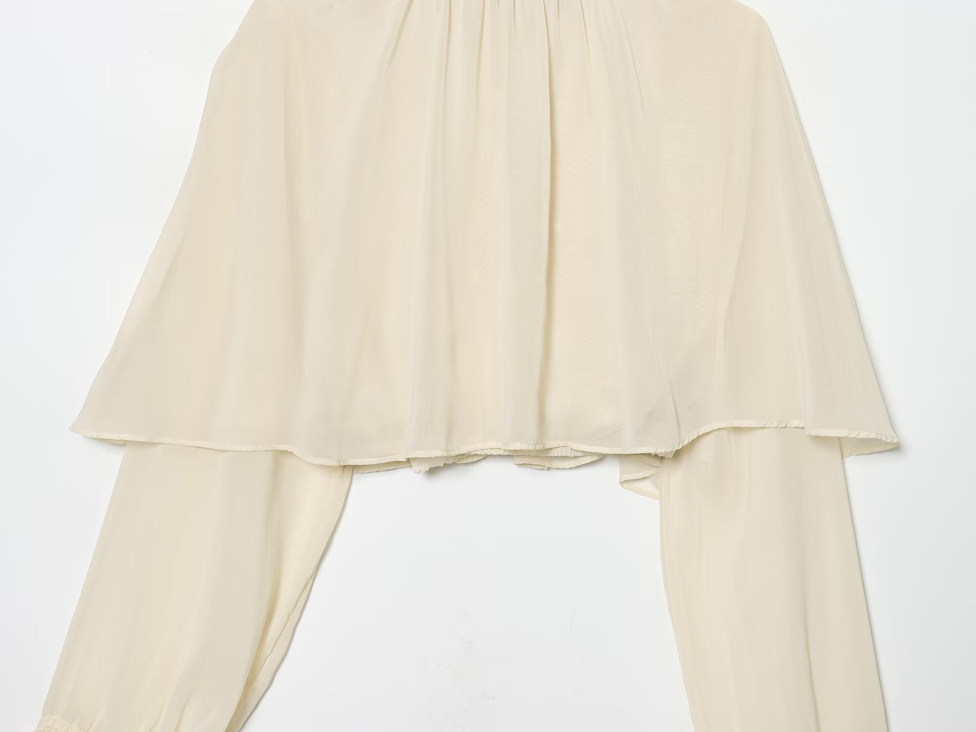 Women's new short layered decorative long sleeved top