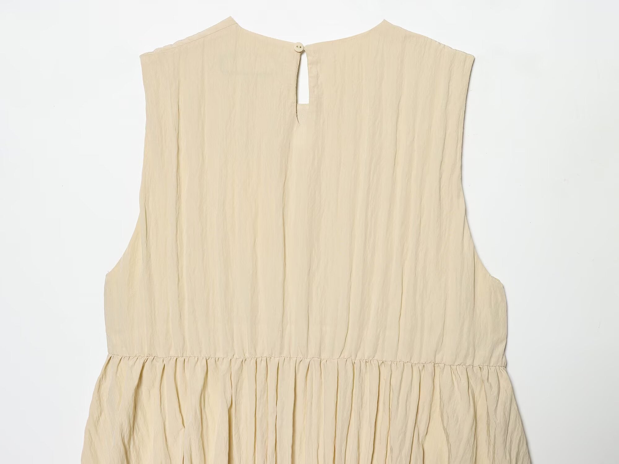 Women's balloon version pleated mini dress