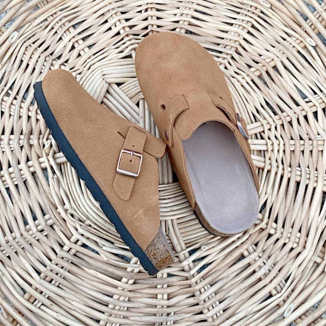 Men's and women's half-trailer vintage cork platform sandals and slippers.
