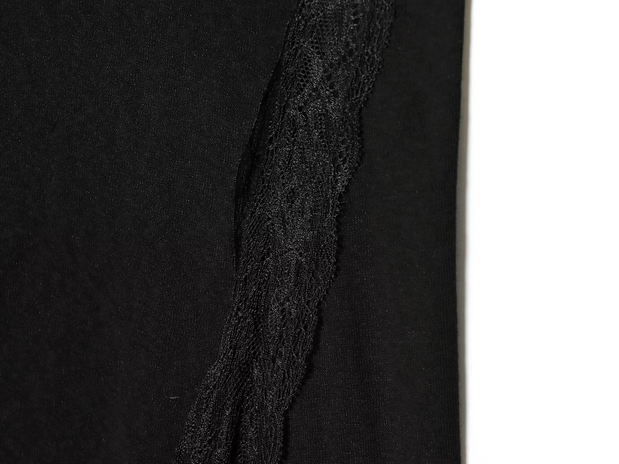 Women's lace asymmetrical cotton top