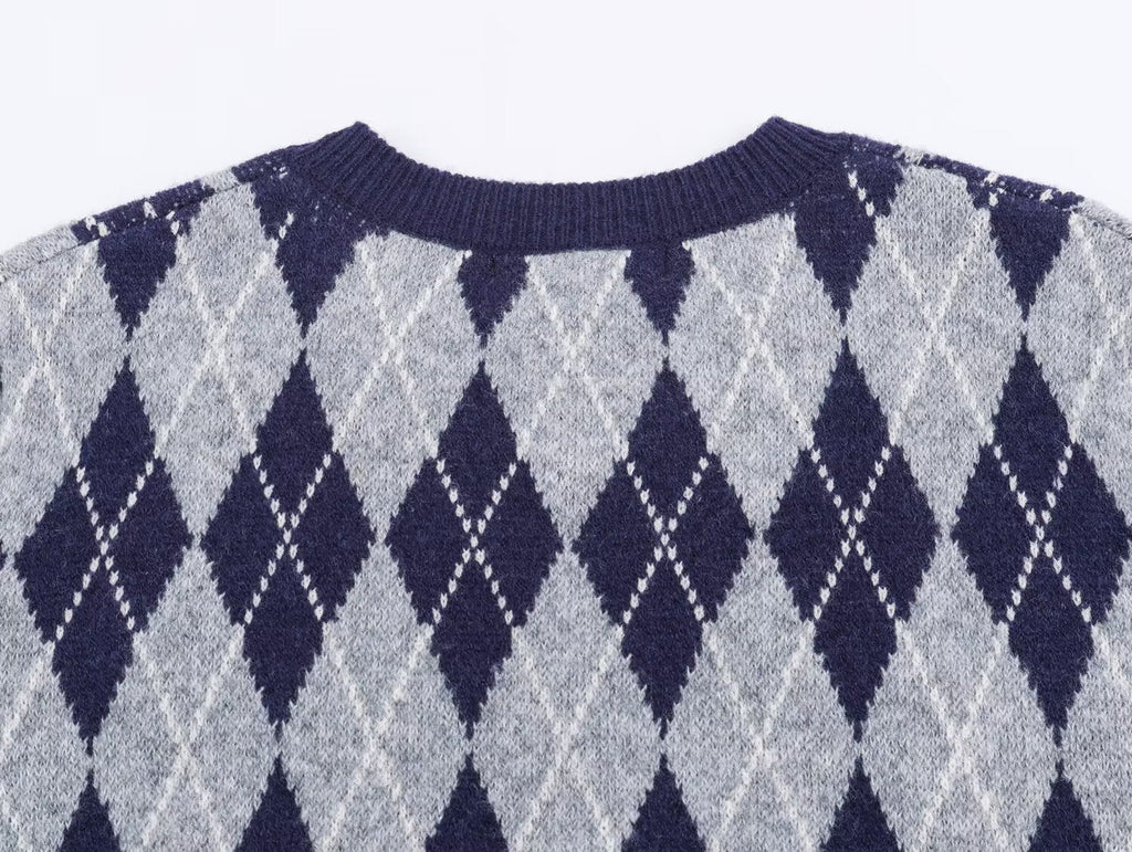 Women's comfortable casual O Neck argyle knitted sweater