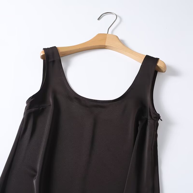 Women's lace hem sleeveless backless dress