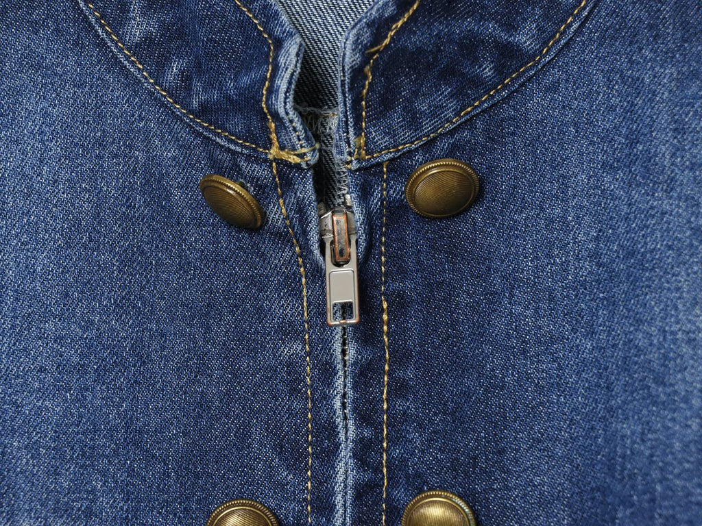 Women's long sleeved O Neck denim jacket