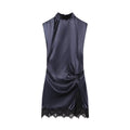 Women's satin textured sleeveless lace dress