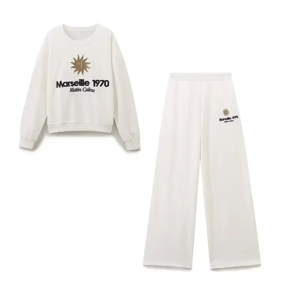 Ladies' new fashion embroidery decoration casual basic style O Neck Sweatshirts Vintage long sleeved women's pullover chic top