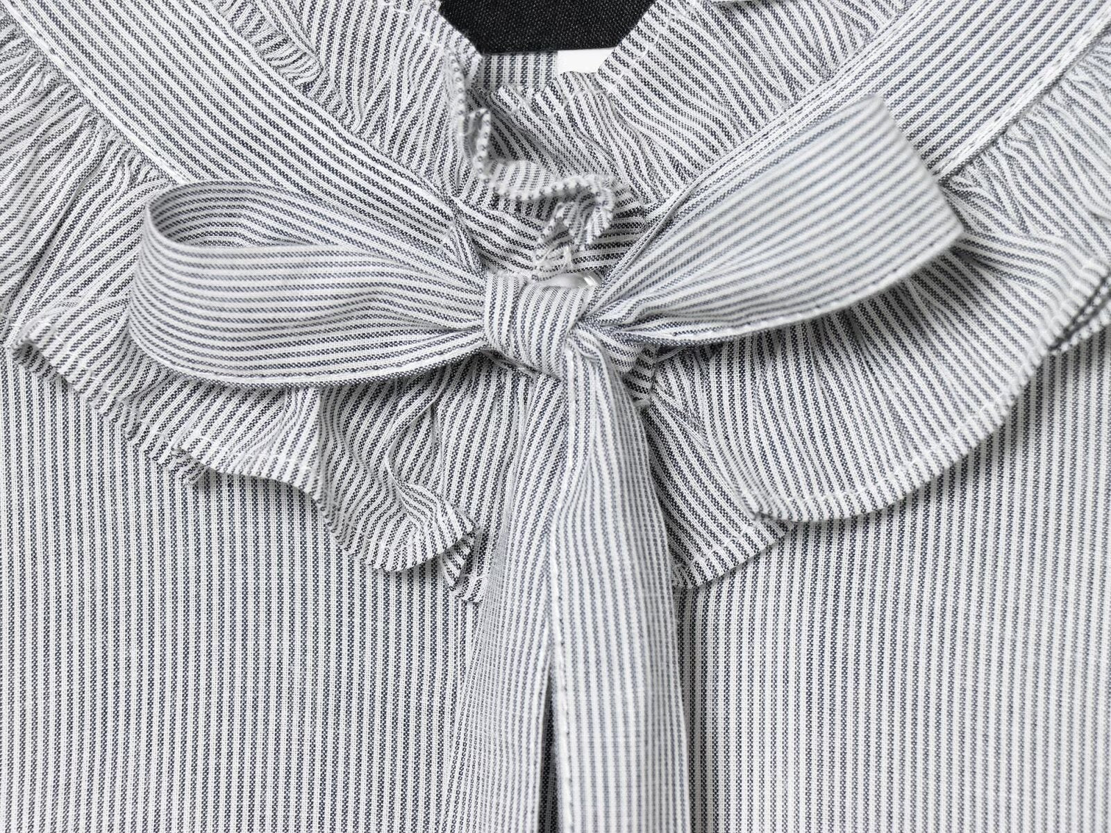 Women's bow decoration long sleeved striped top