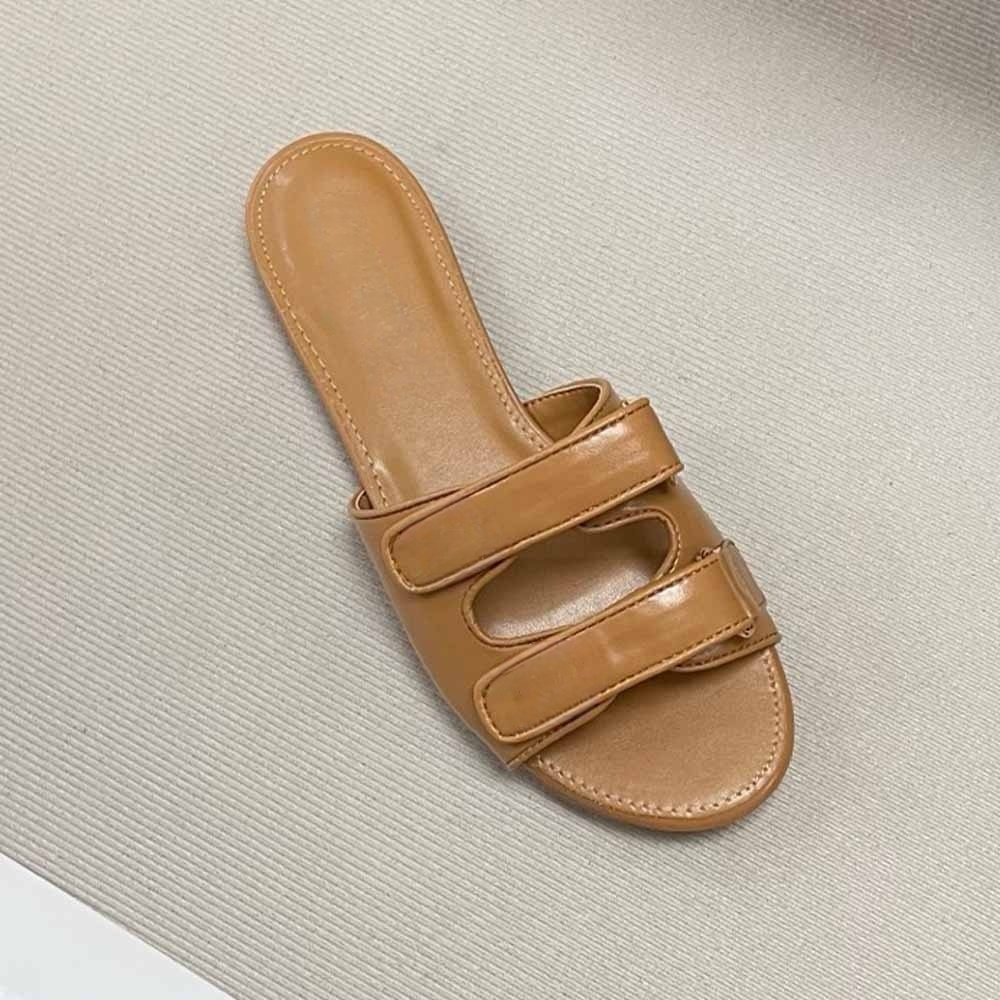 Women's new thin bottom rhinestone decorative slippers have a shoe box