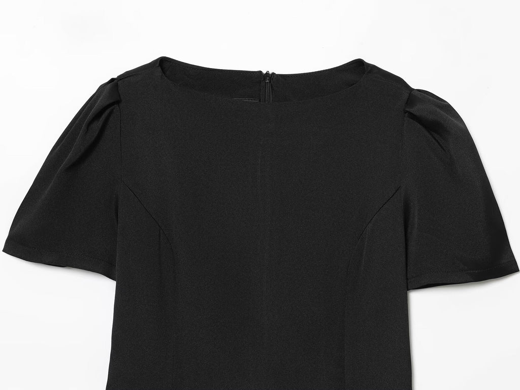 Women's black short sleeved pleated mini dress