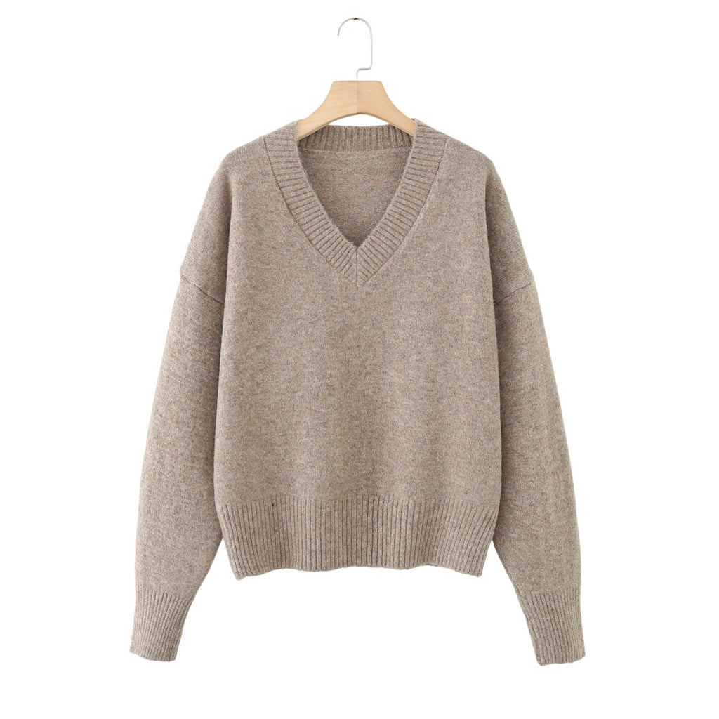 Women's soft textured loose V-neck knitted sweater