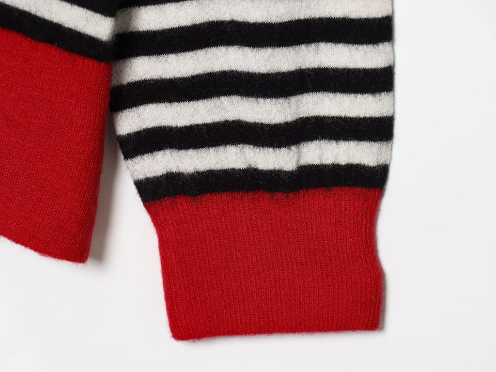 Women's loose O Neck striped knitted sweater