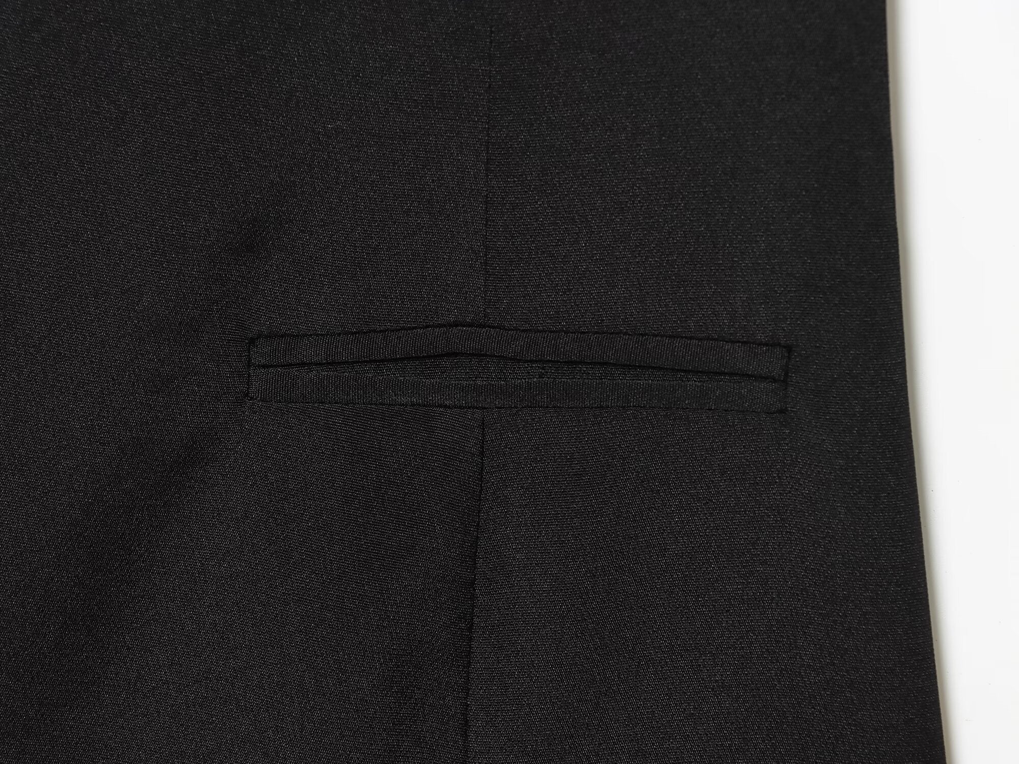 Women's black short sleeved pleated mini dress