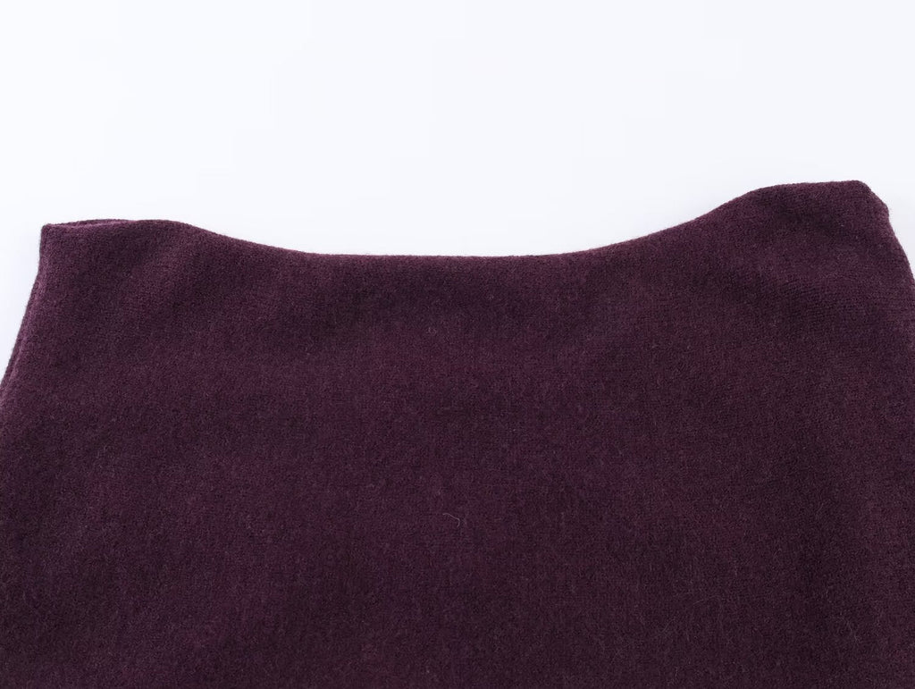 Women's long sleeved off shoulder knitted sweater
