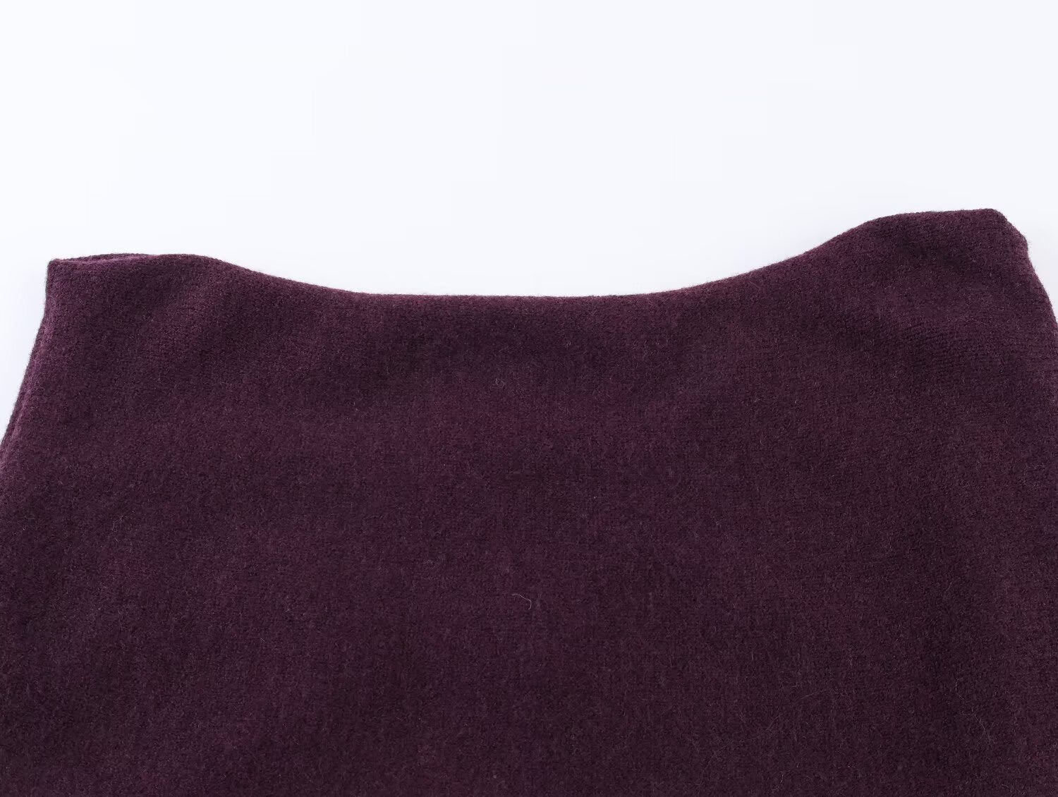 Women's long sleeved off shoulder knitted sweater