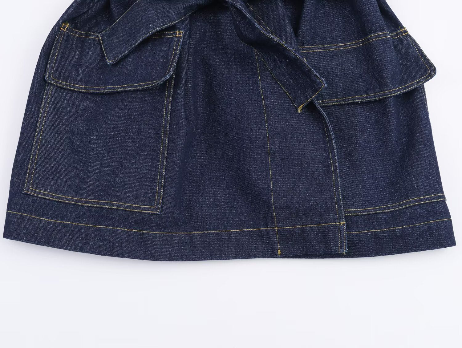 Women's new fashion with Belt loose short denim windbreaker Coat