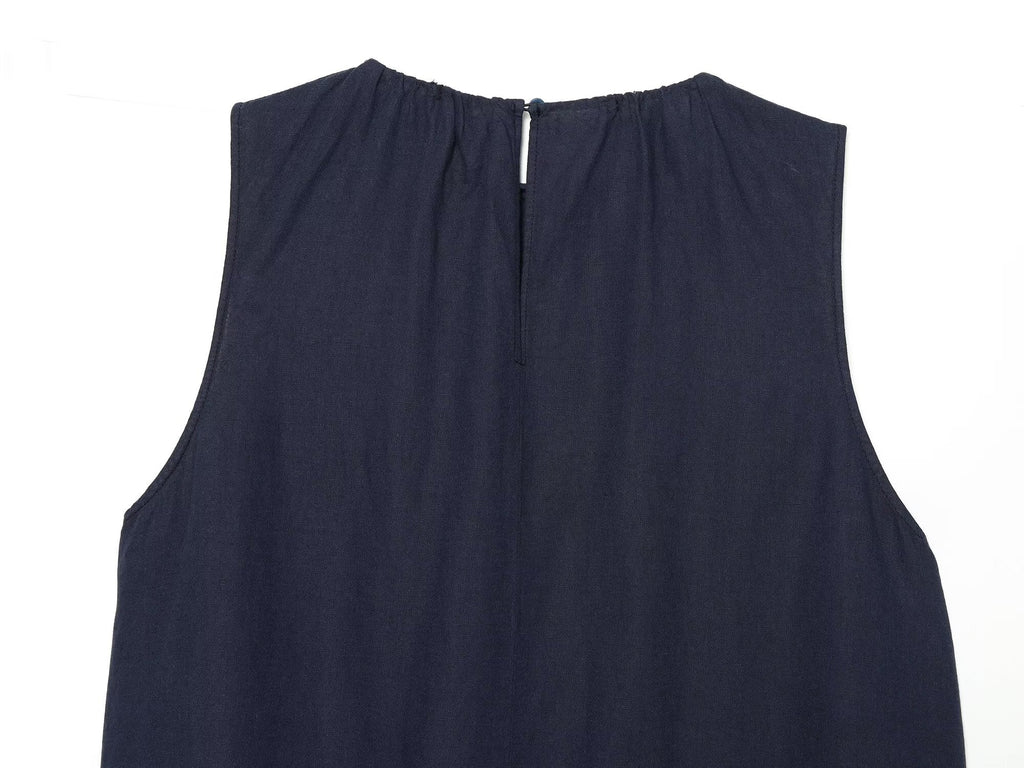 Women's sleeveless linen blend top