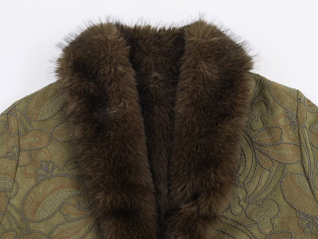 Women's artificial fur effect double-sided embroidered coat
