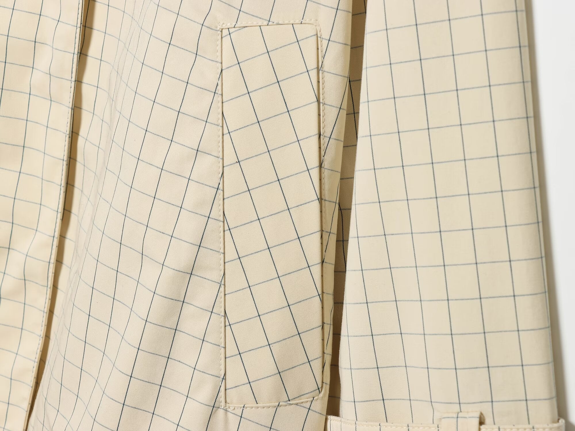 Women's loose plaid contrasting collar jacket