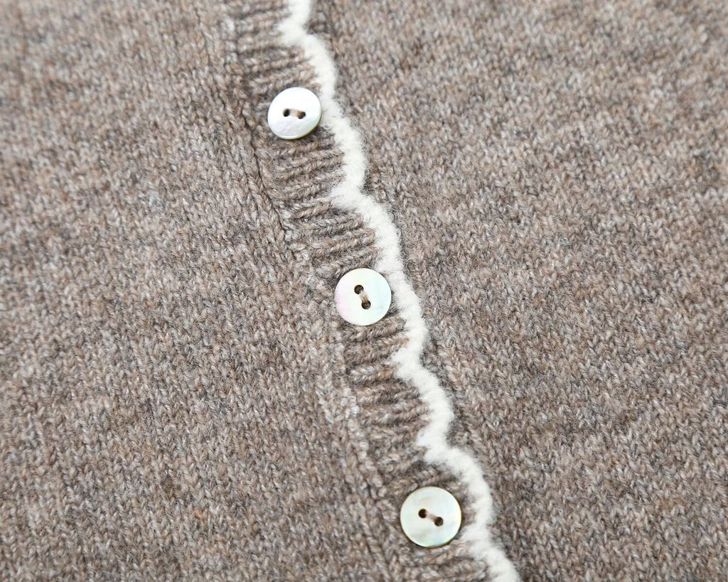 Women's contrasting spliced trimmed knitted Coat