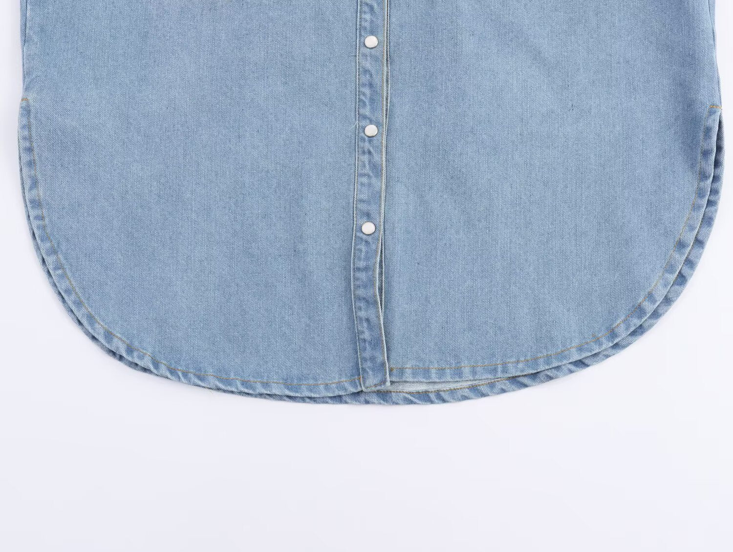 Women's new fashion loose single breasted long sleeved denim shirt