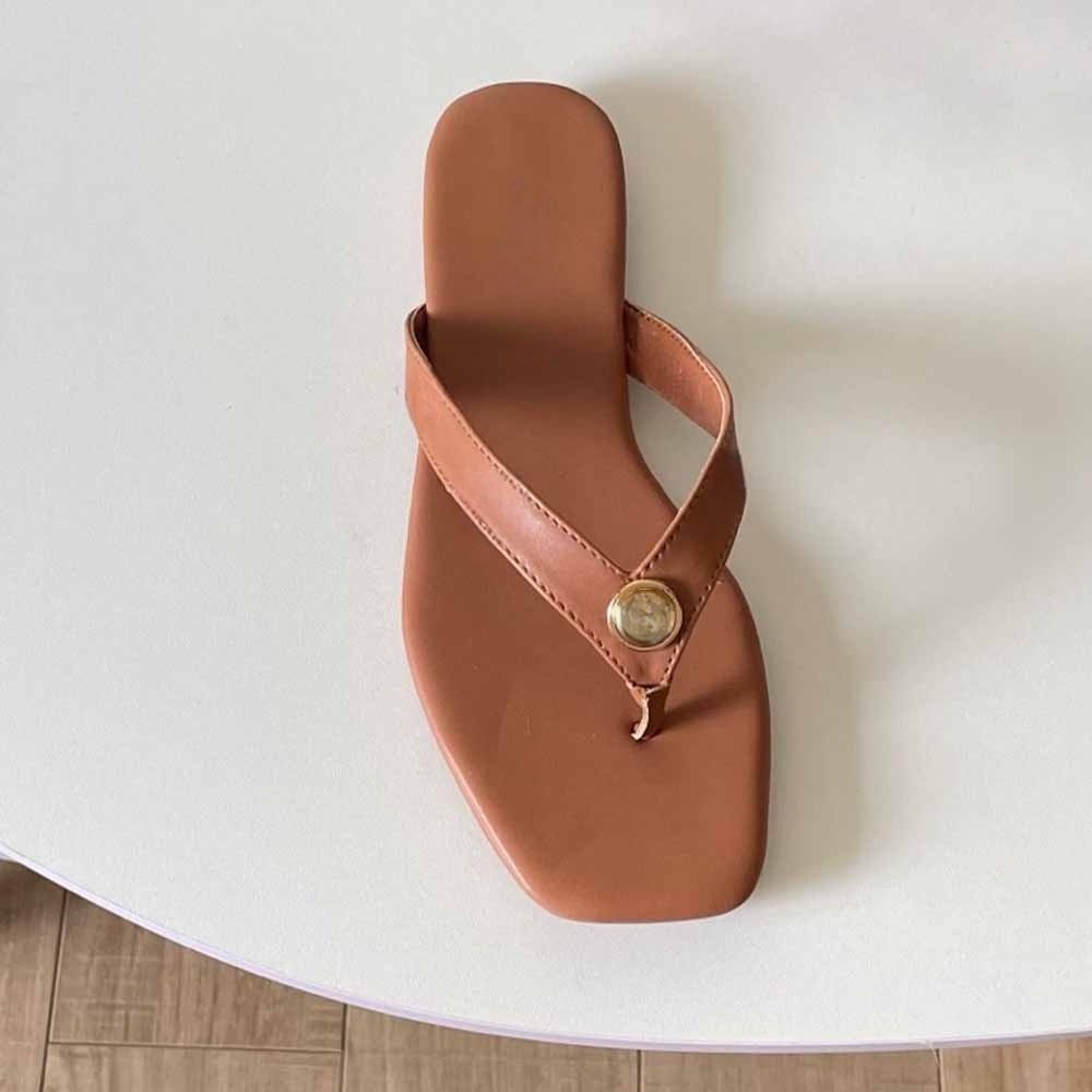 Women's new fashion flower buckle pinch thin-soled slippers have a shoe box