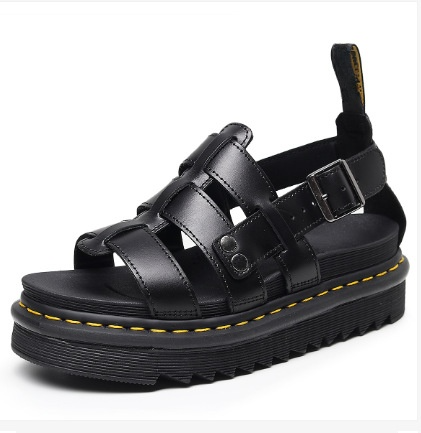 Women's new fashion platform sandals have a shoe box